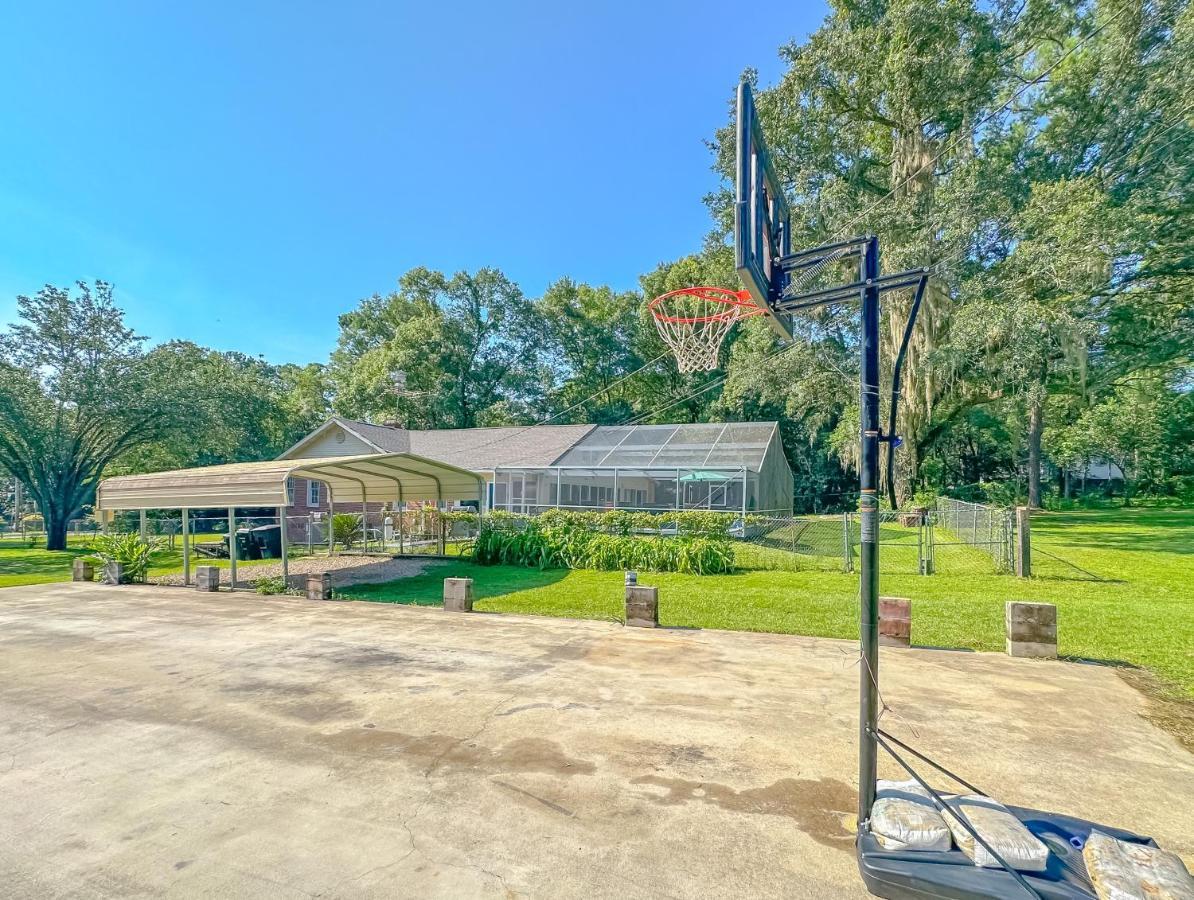 Groups-Hot Tub -Pool- Private-4 Baths Villa Tallahassee Exterior foto