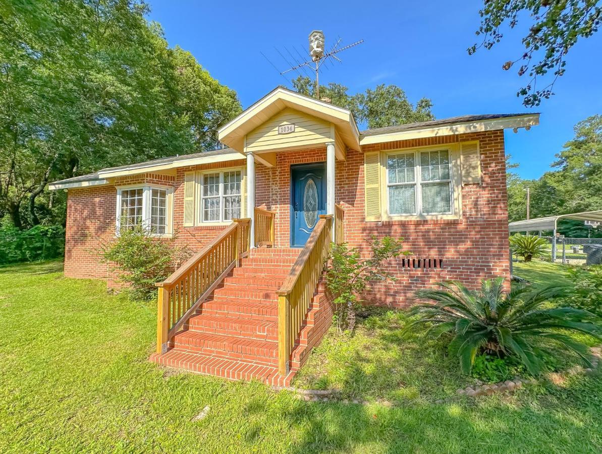 Groups-Hot Tub -Pool- Private-4 Baths Villa Tallahassee Exterior foto