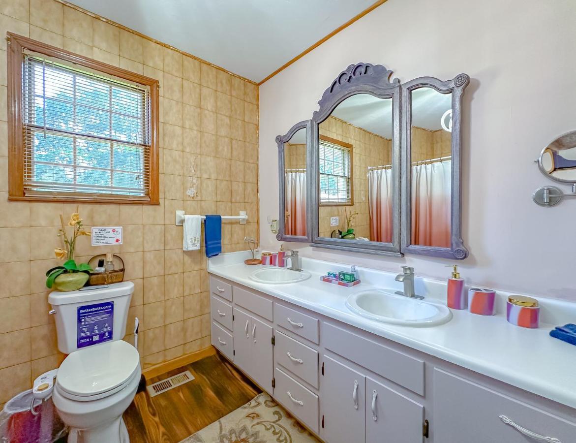 Groups-Hot Tub -Pool- Private-4 Baths Villa Tallahassee Exterior foto