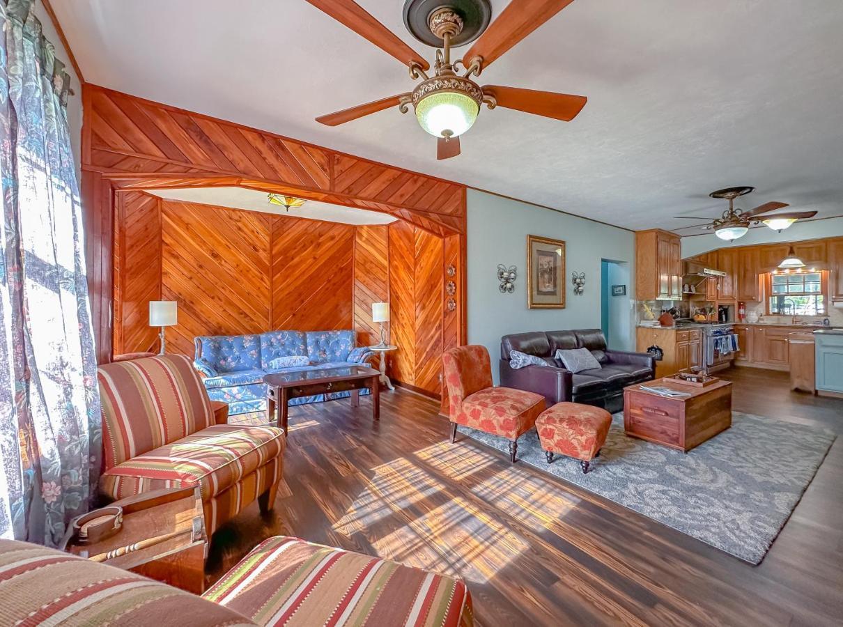 Groups-Hot Tub -Pool- Private-4 Baths Villa Tallahassee Exterior foto
